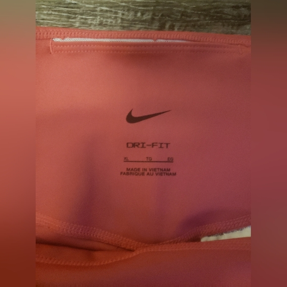 NIKE - Dri-FIT One Mid-Rise Leggings. - Picture 5 of 7
